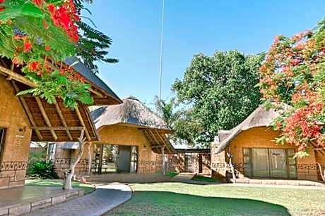 Tshukudiba Game Lodge