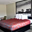 Super 8 by Wyndham Biloxi