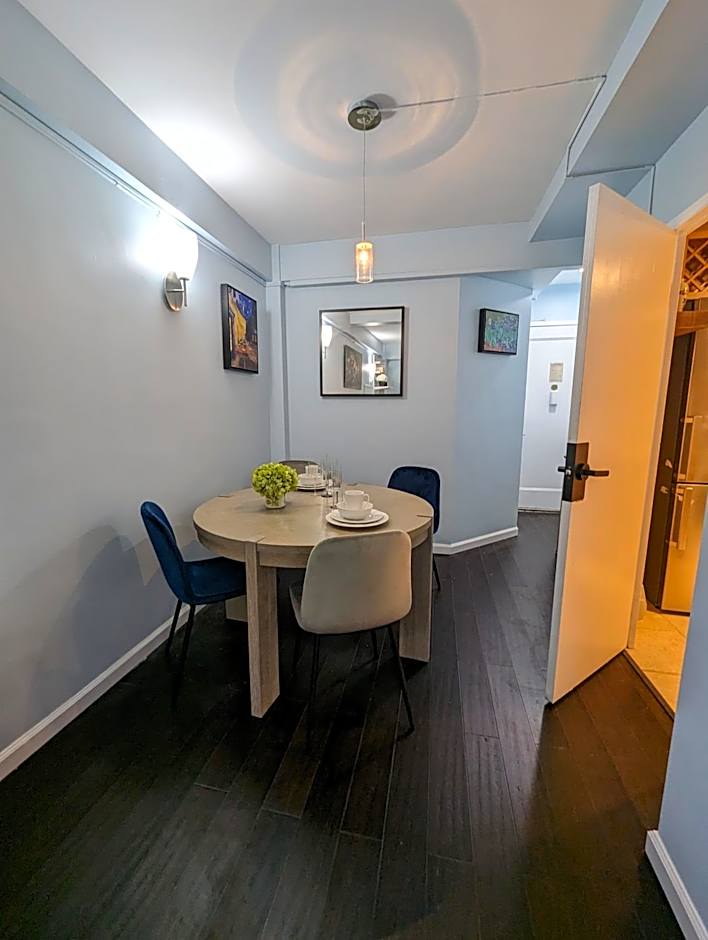 Fully renovated Manhattan gem