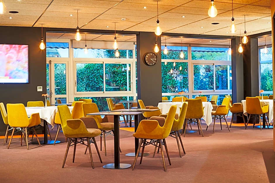 Kyriad Clermont Ferrand Nord - Riom