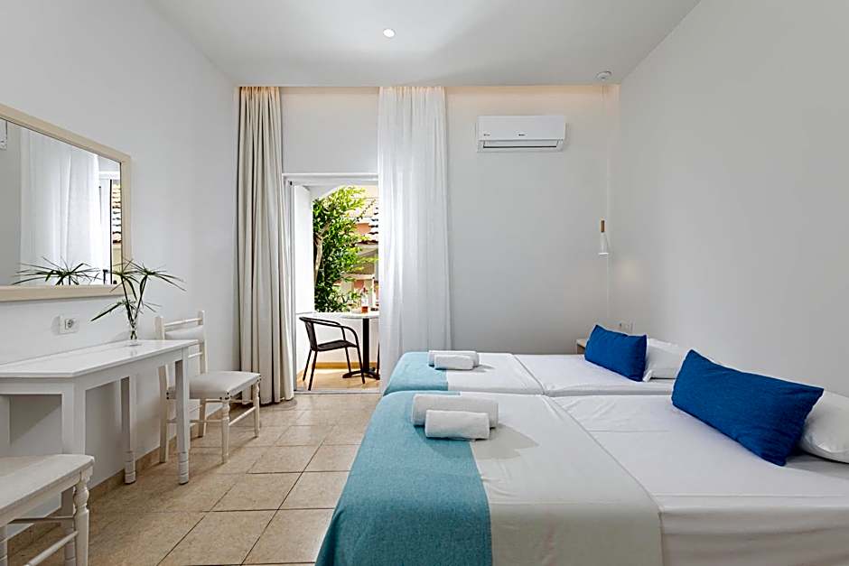 Bella Vista Beach Hotel