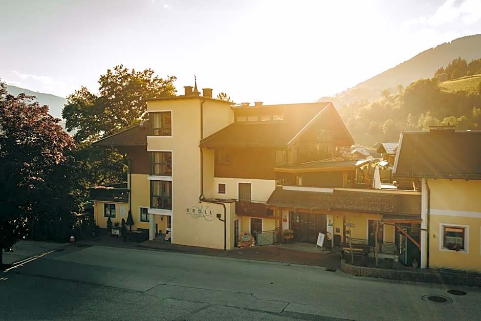 Hotel Gasthof Kröll, 1x Großglockner kostenlos, Kinder bis 12 Jahre frei, Restaurant mit regionaler Küche