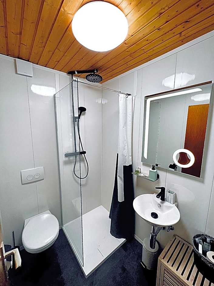 Hôtel Restaurant Les Cernets Swiss-Lodge SSH