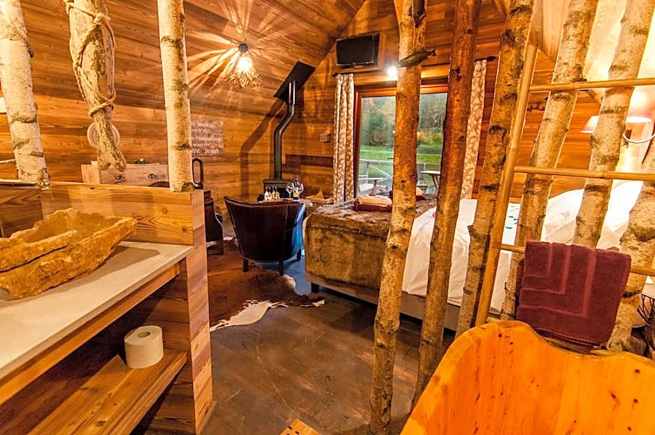 AquaLodge