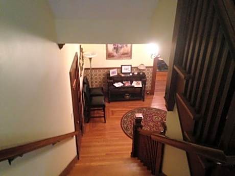 Walton Manor Inn Bed & Breakfast