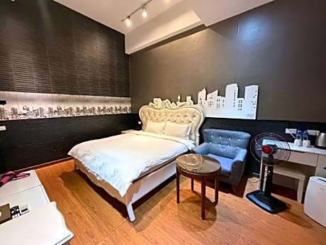 Economy Double or Twin Room - No Window