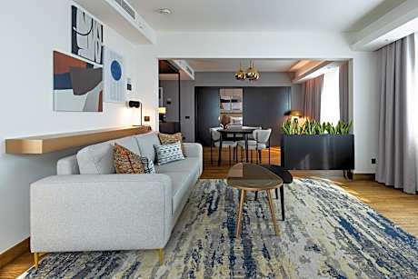 Two-Bedroom Suite with Two King Beds