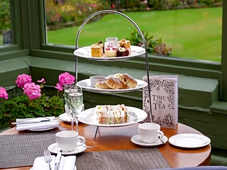 Macdonald Linden Hall