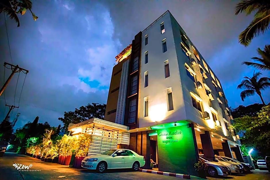 Photo 1 of 18 of Green Paradise Hotel