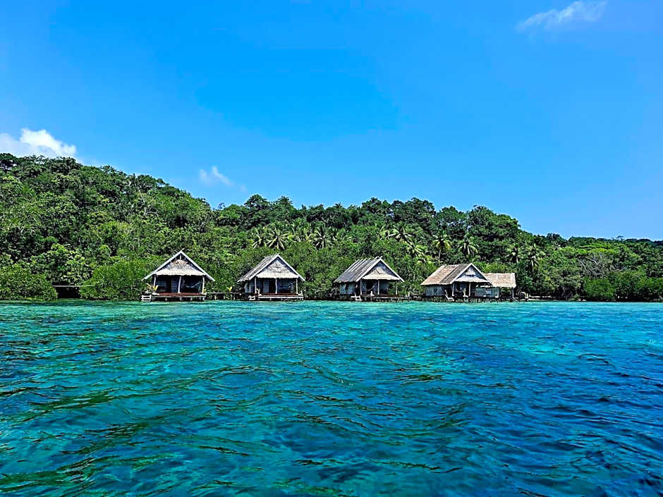 Methos Homestay - Raja Ampat