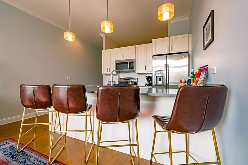 The Guesthouse Hotel