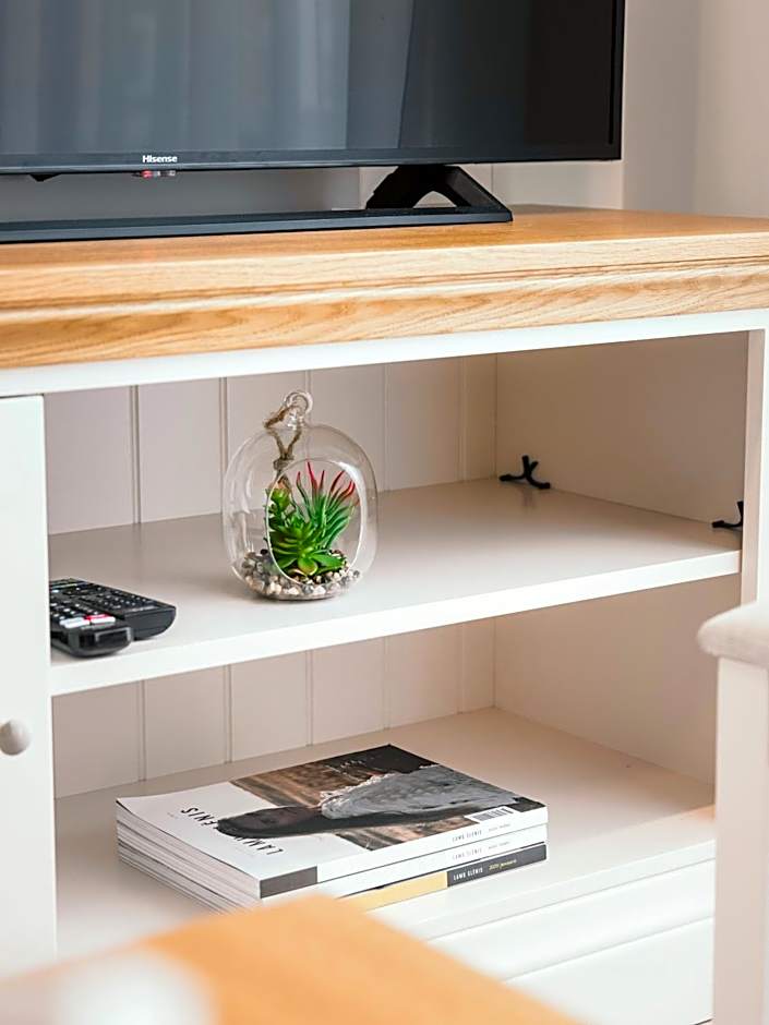 J14A I Rooms & Apartments AUTOMATED SELF CHECK-IN