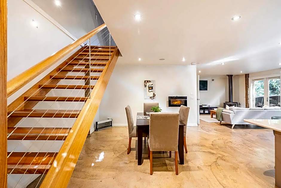 Arnica Views Summit Retreat