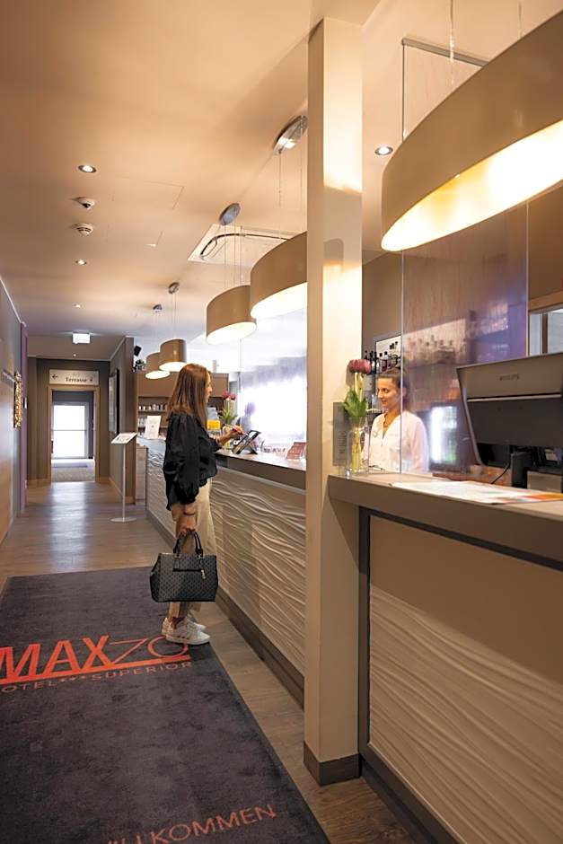 HOTEL max70
