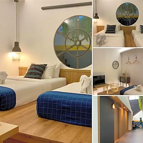 Standard Twin Room with Shared Bathroom