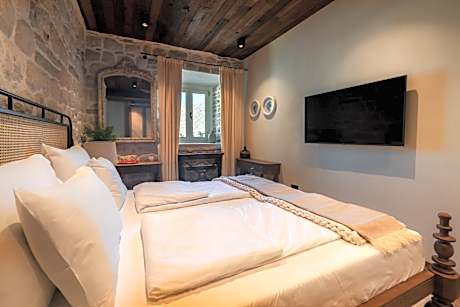 Queen Room with Sea View