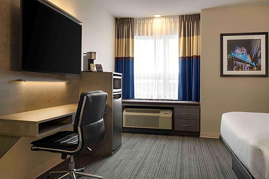 Microtel Inn & Suites by Wyndham Boisbriand
