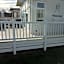 Luxury 2 bedroom caravan with large decking Close to beach