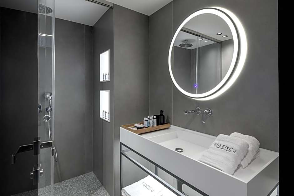 Essence Suites Downtown Suites - Adults Only