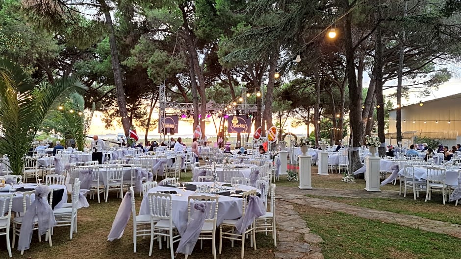 Sporköy Hotel & Beach Club