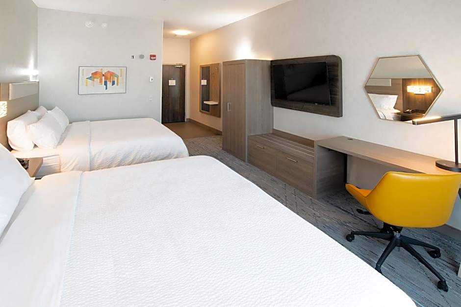 Holiday Inn Express And Suites Moose Jaw By IHG