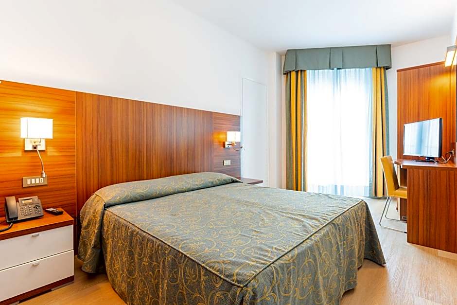 Hotel Touring