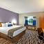 Microtel Inn & Suites by Wyndham College Station