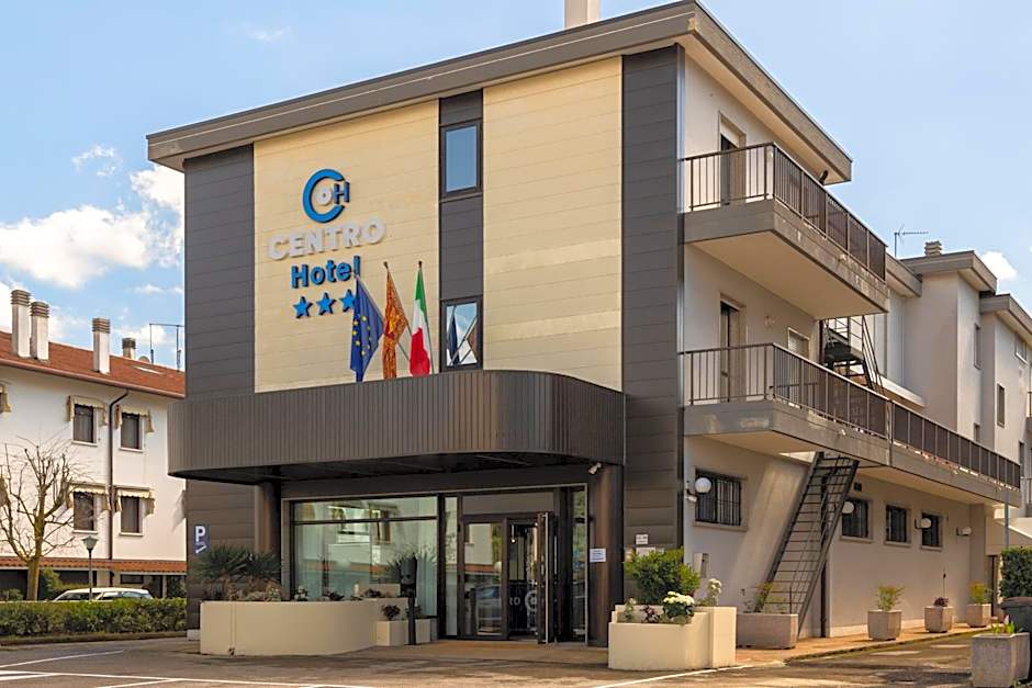 Photo 1 of 45 of CENTRO HOTEL - Venice Airport