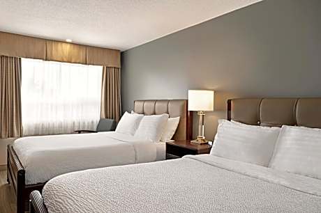 Suite with Two Queen Beds - Non-Smoking