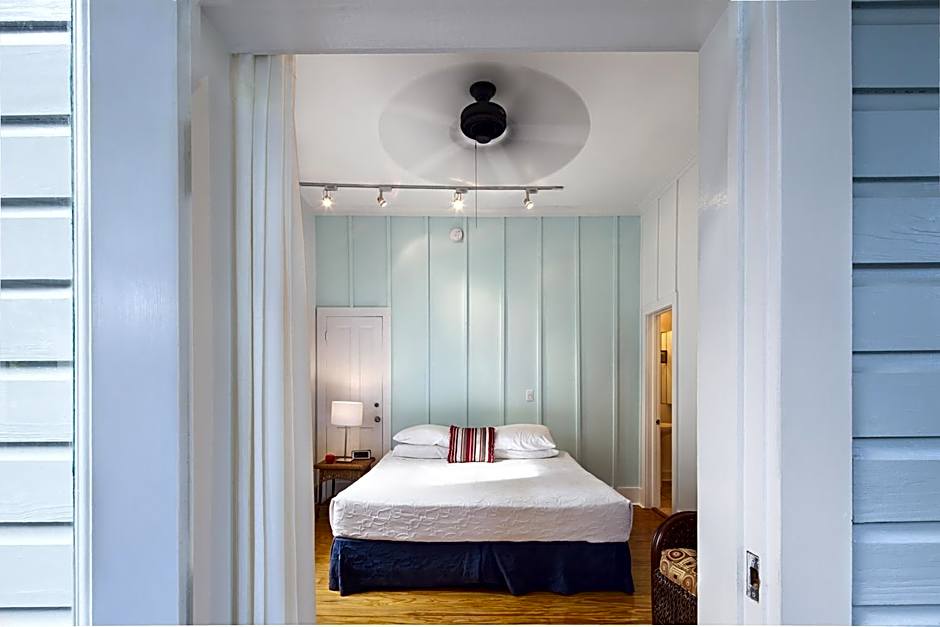 The Cabana Inn
