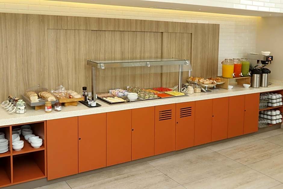 City Express Plus by Marriott Puerto Vallarta