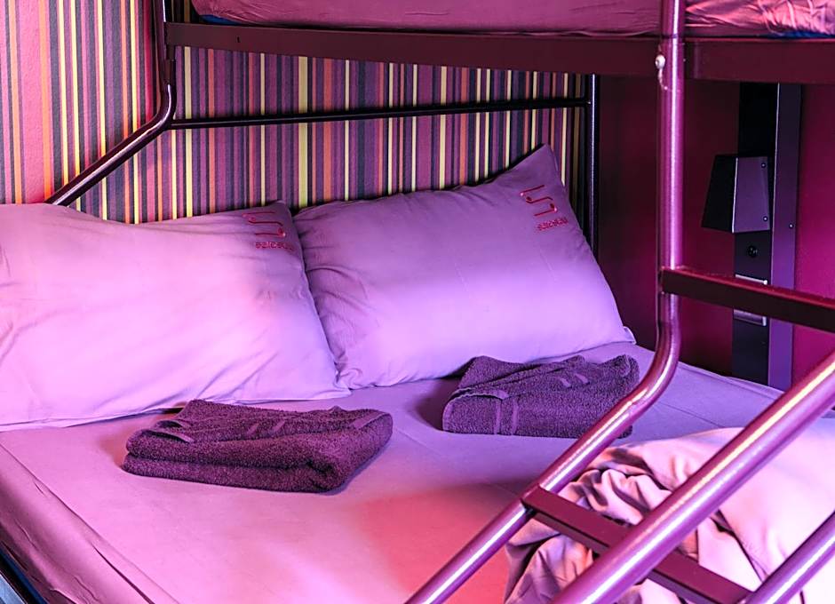 Safestay London Kensington Holland Park