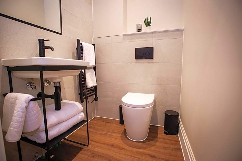 The Gresham Aparthotel