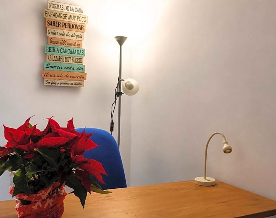 Hostal Ciempozuelos, Parque Warner y Madrid