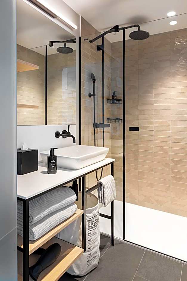 Stay KooooK Geneva City - Online Check In