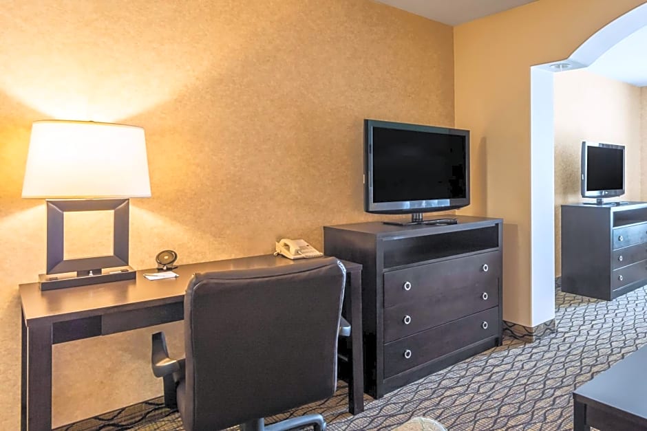 Clarion Hotel & Conference Center Sherwood Park