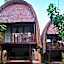 Lumbung Bali Huts