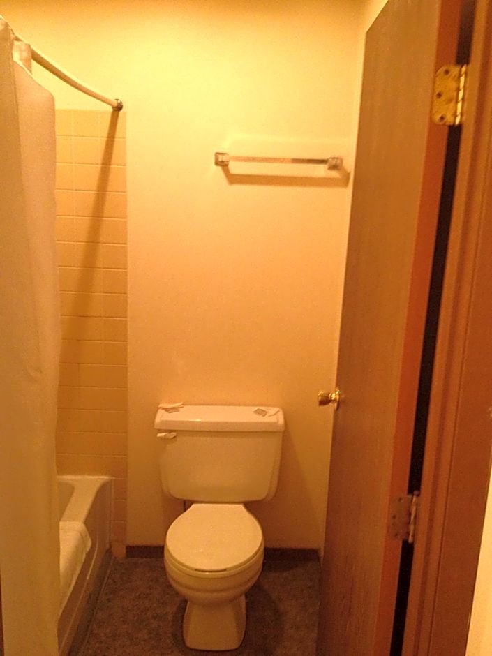 Budget Inn