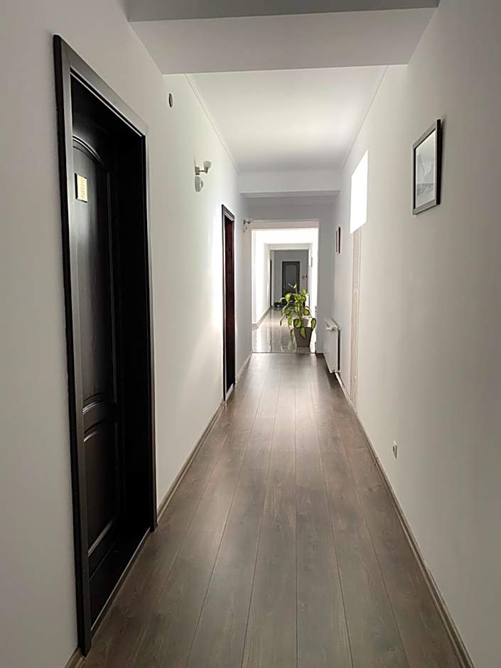 Aparthotel Punct pe i