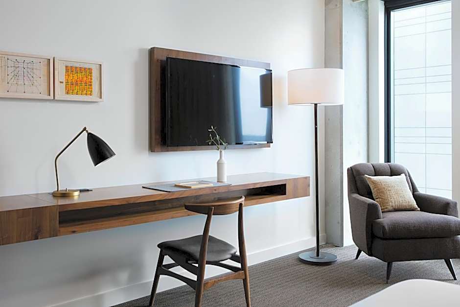 Limelight Hotel Denver