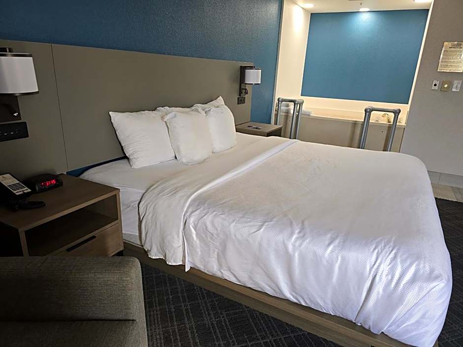 Comfort Inn Bourbonnais Near I-57