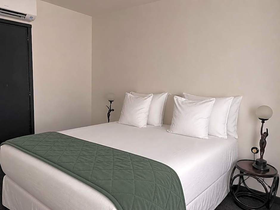 Latroupe Hotel Le Berger