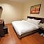 906 Riverside Hotel Malacca
