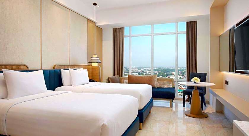 Grand Mercure Solo Baru