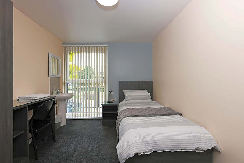 OYO Honeycroft Lodge