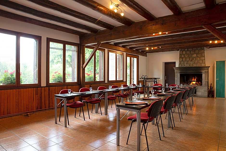 Auberge de la Petite Ferme, Super-Besse Est, The Originals Relais