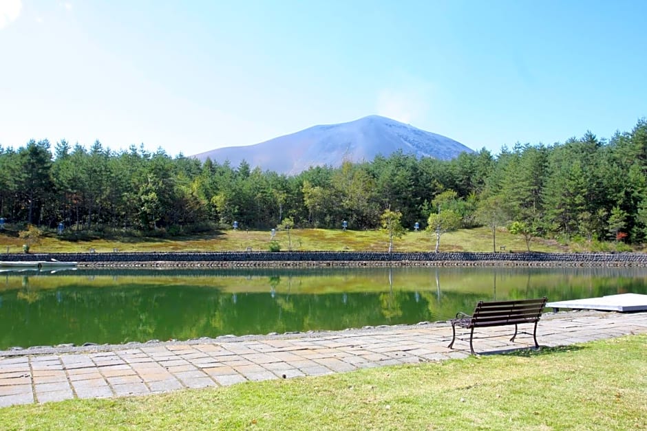 HOLIDAY VILLA Hotel & Resort KARUIZAWA