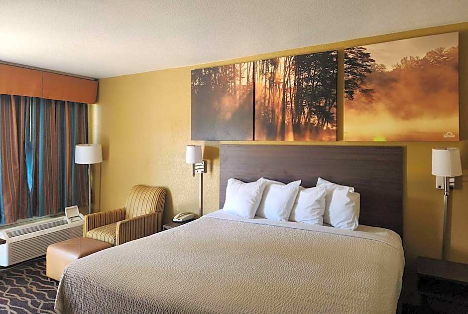 Days Inn by Wyndham Leesville