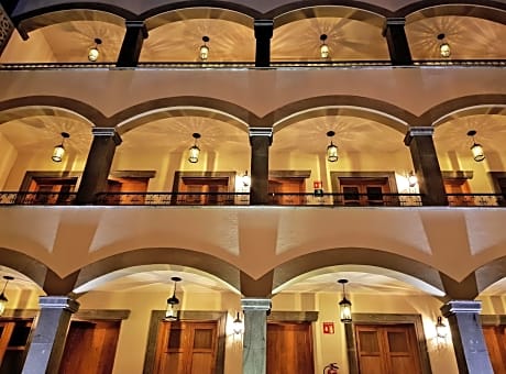 Puerta San Pedro