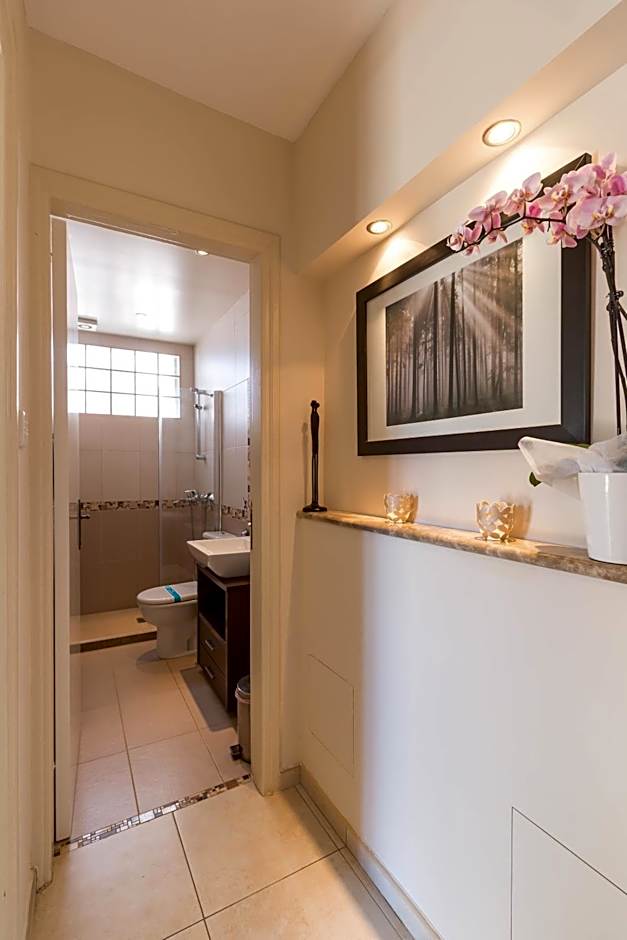 Hill View Hotel Apartments
